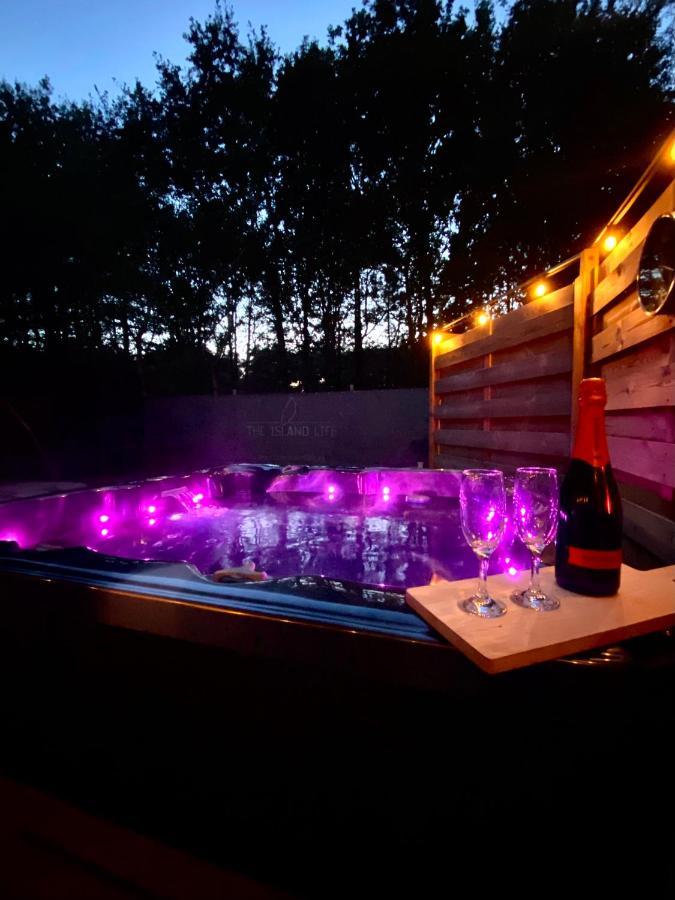 The Island Life Texel - Wellness Bed & Breakfast Де Коох Екстериор снимка